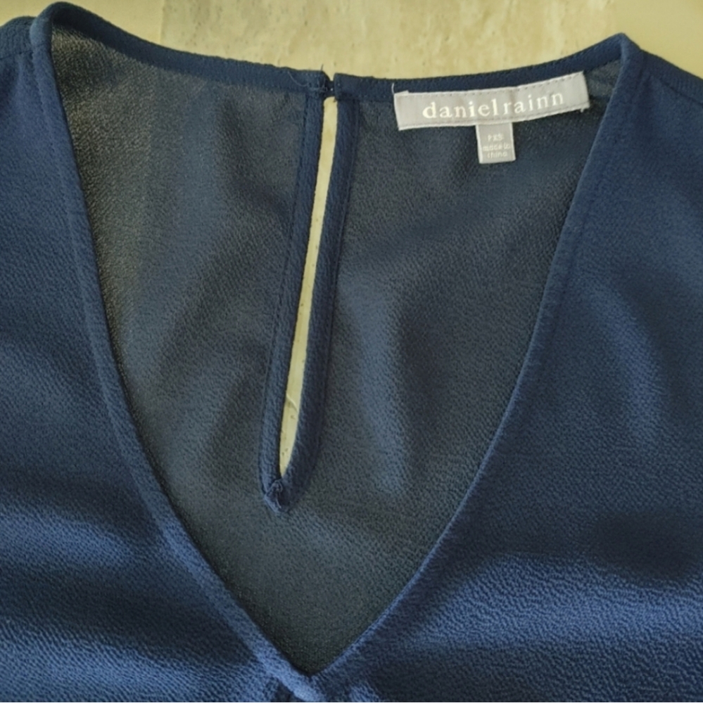 Daniel Rainn Jarvis Mesh Sleeve Detail Blouse - Navy - XS Petite - Picture 5 of 6